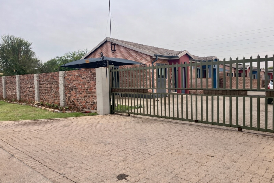 2 Bedroom Property for Sale in Dassie Rand North West